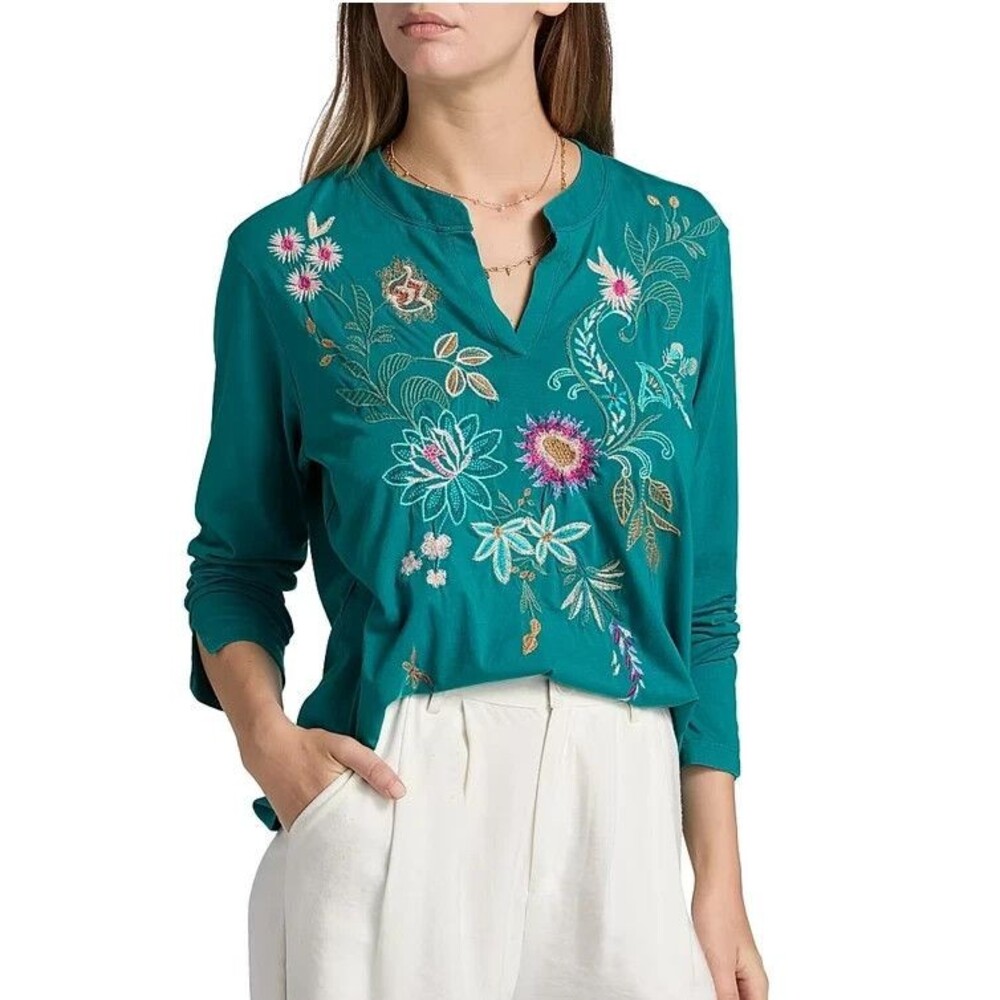 NWT Johnny Was Edwin Embroidered  Split Jersey Tee Top Deep Lake Sz S Oversized